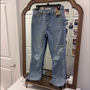 WOMENS LEVI JEANS👖